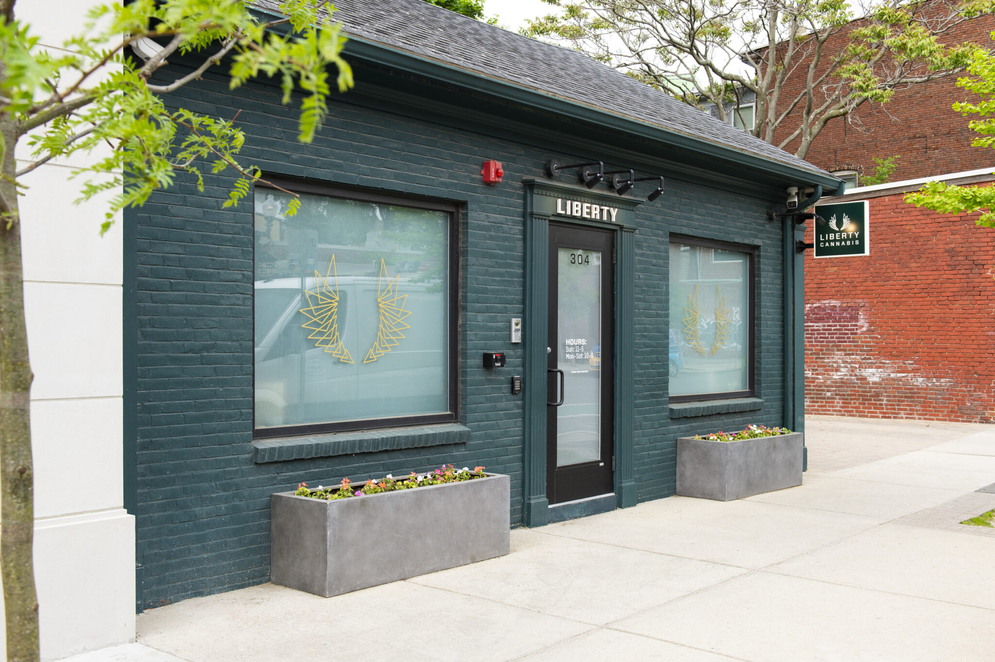 Liberty Somerville dispensary exterior view of entrance